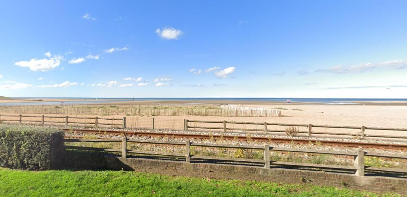 Juste La Plage - Studio Classe 3 Etoiles - Face A La Mer Houlgate Eksteriør bilde